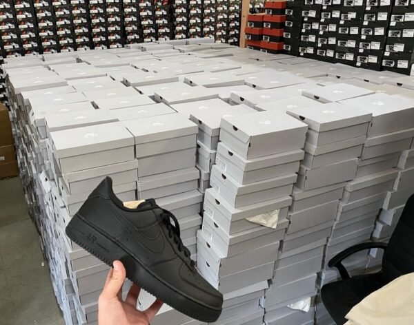 Air force sneakers pallet - Image 2