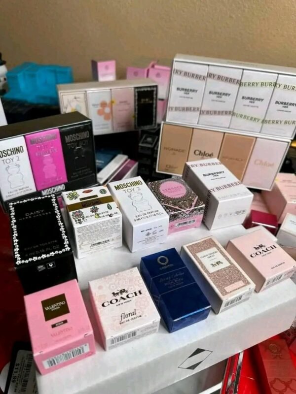 Assorted Perfumes Pallets