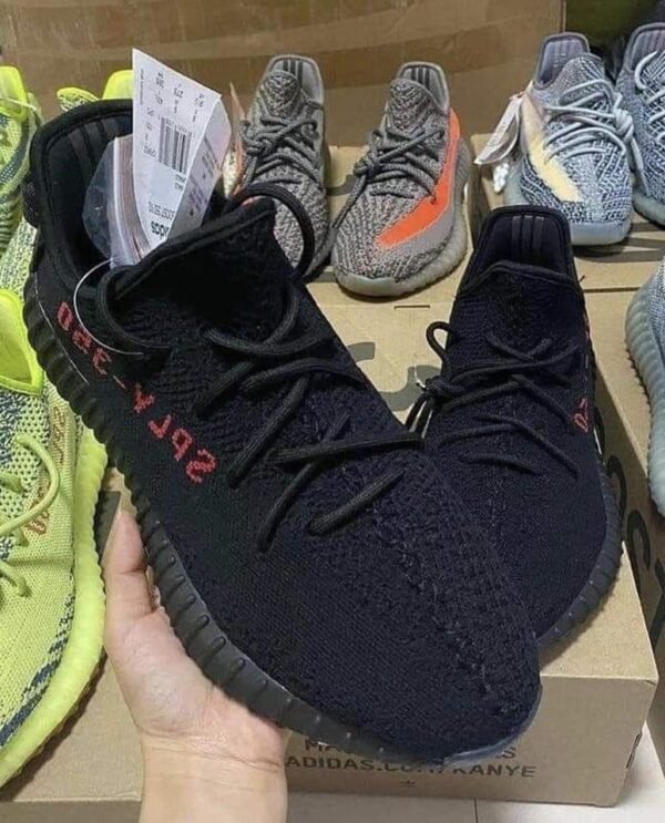 Yeezy Shoes Pallet - Image 9