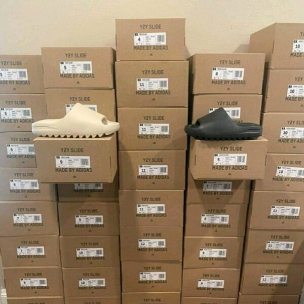 Yeezy Slides Pallets